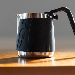 Flair Milk Pitcher – tejkiöntő tejhabosításhoz