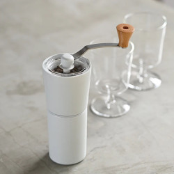 Hario Simply Ceramic - kávédaráló