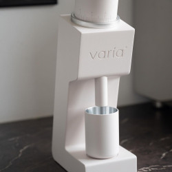 Varia VS3 Gen 2 – elektromos kávédaráló (fehér)